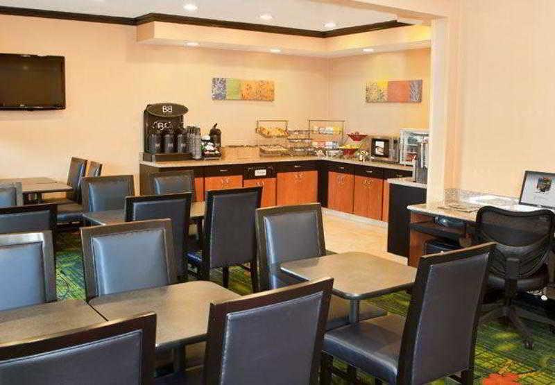 Fairfield Inn By Marriott Forsyth Decatur Екстериор снимка
