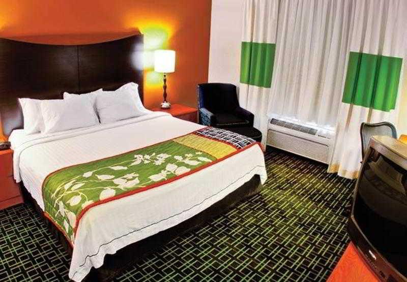 Fairfield Inn By Marriott Forsyth Decatur Екстериор снимка