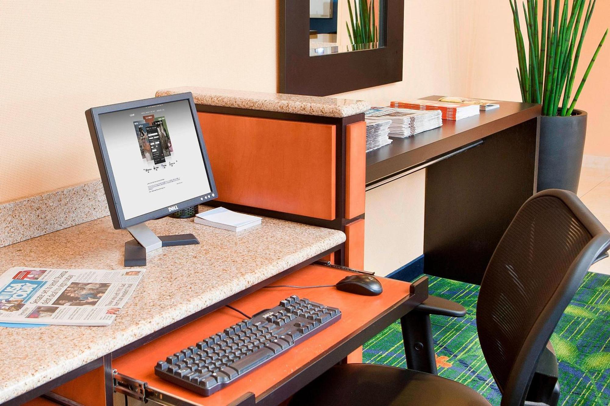 Fairfield Inn By Marriott Forsyth Decatur Екстериор снимка