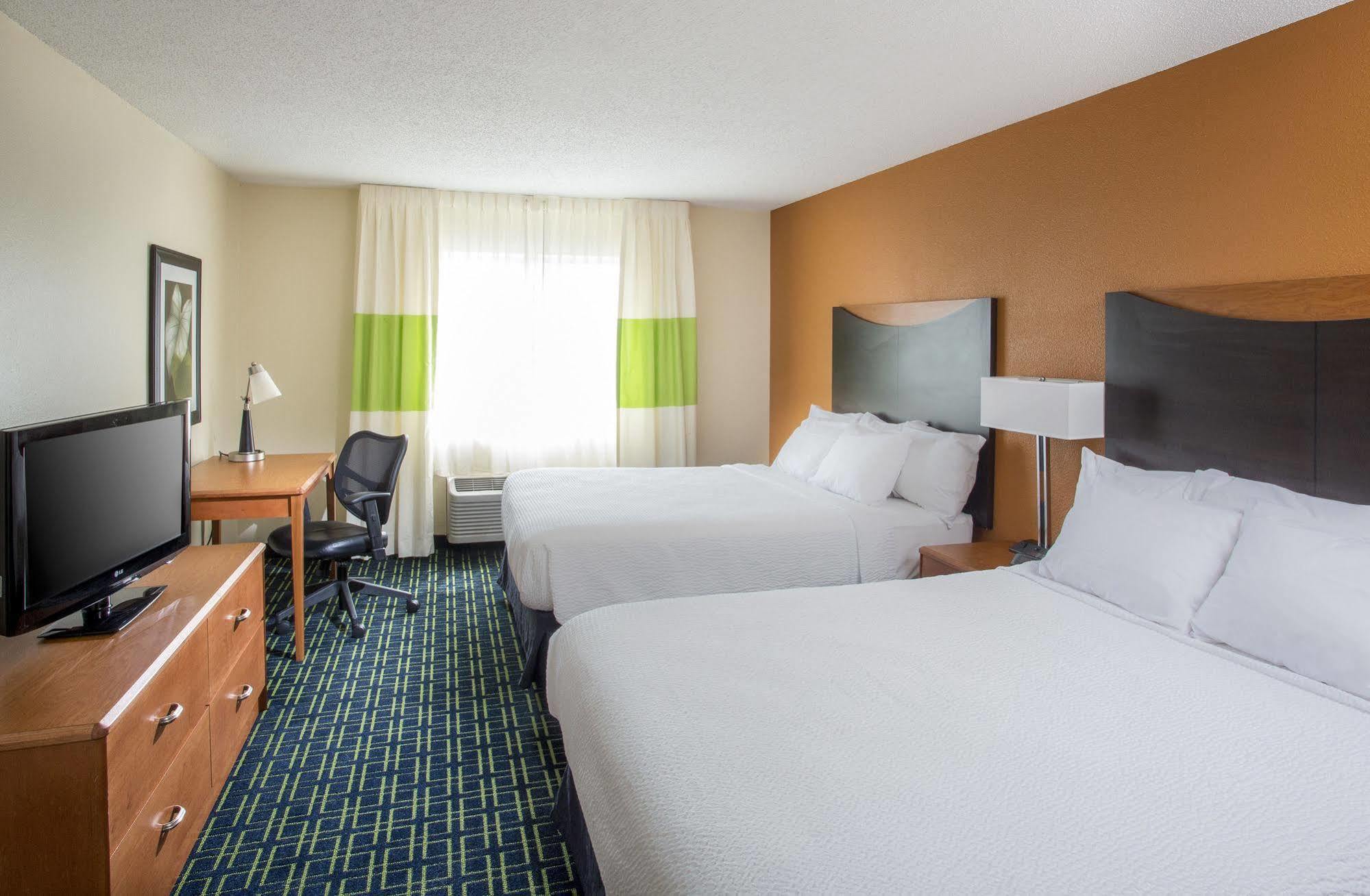 Fairfield Inn By Marriott Forsyth Decatur Екстериор снимка